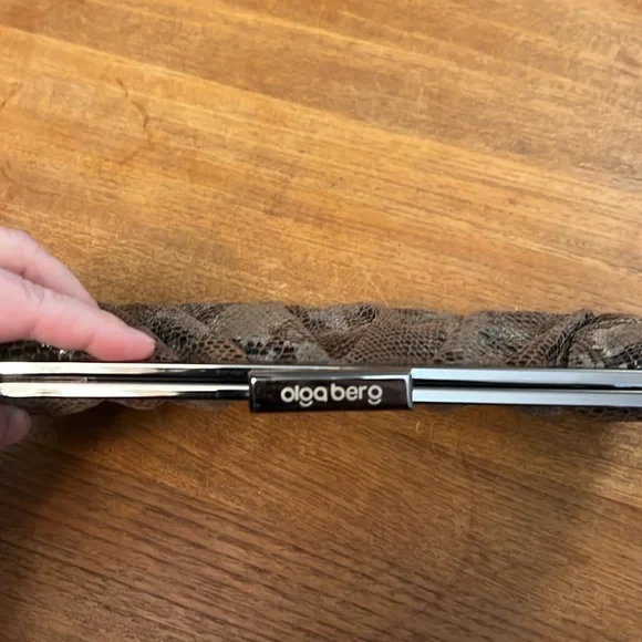 OLGA BERG SNAKESKIN CLUTCH/SHOULDER BAG - Picture 4 of 16